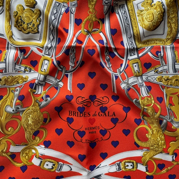 Brand new Hermes Scarf - Picture 2 of 5